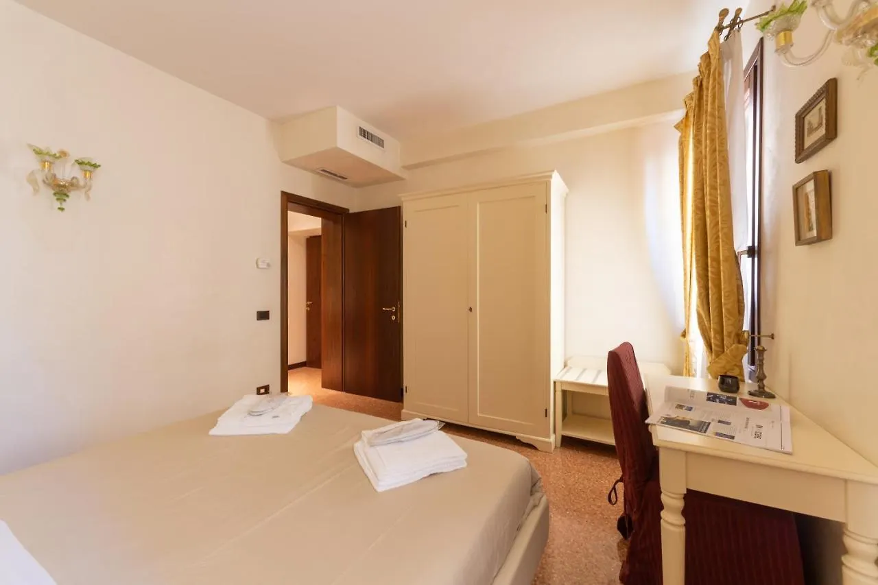 Ve-Nice Suite San Marco C4439 ヴェネツィア