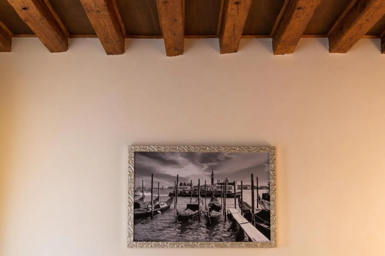Ve-Nice Suite San Marco C4439 Venice 0*,